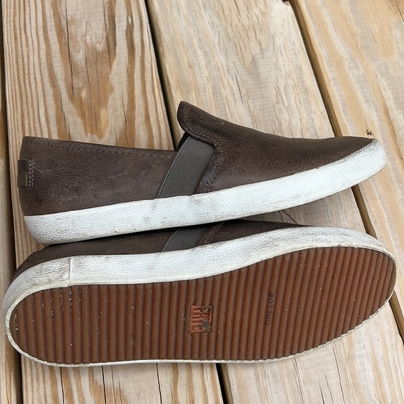 Frye Dylan Slip On Sneakers - Ash, size 9 - Picture 9 of 16